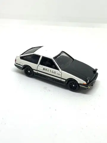 토미카 AE86 [ 후지와라 두부점 호 ]