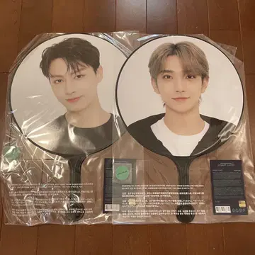 SEVENTEEN 부채 조슈아 준 케렌