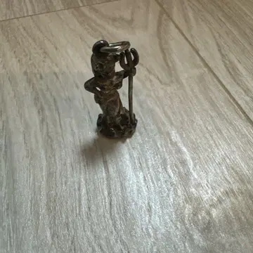 악마 조각상 펜던트 데빌걸 실버 락 로카빌리