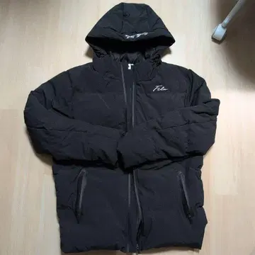 FILA 후드 부착 블랙 다운 자켓 3L