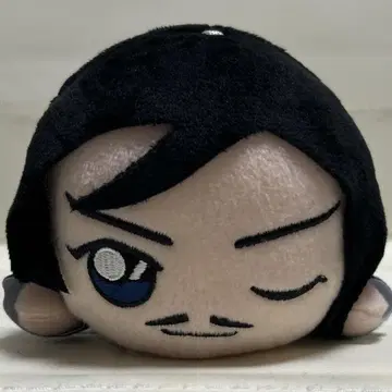 명탐정 코난 누워있는 봉제 인형 모로후시 타카아키