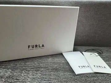 FURLA 장지갑