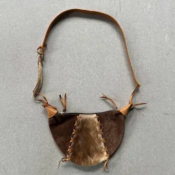 MONTEROSA 송치 x 가죽 숄더백 패치워크