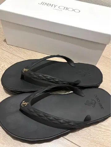 지미추 러버 샌들