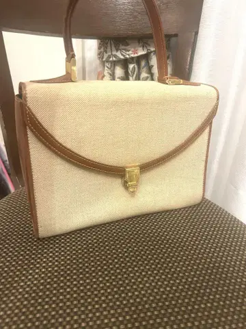 BALLY 핸드백 베이지와 브라운