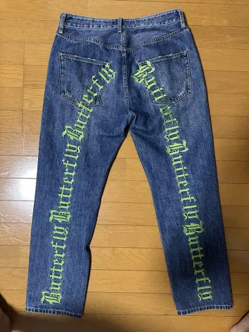 STUGAZI Butterfly 로고 데님 팬츠 데미지 가공