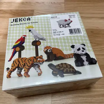 *JEKCA / 제카 돼지*