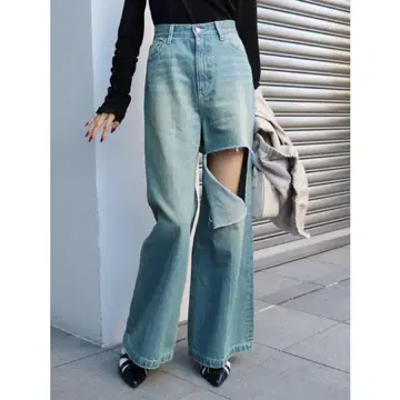 EVRIS 커팅 데미지 와이드 플레어 데님 팬츠