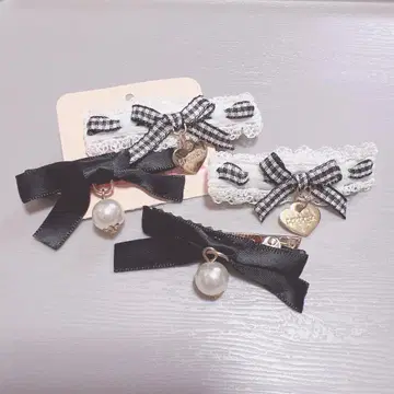 [ 새상품 ] LIZLISA 화이트 블랙 리본 헤어핀 4개 세트