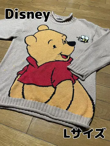 Disney store 디즈니 곰돌이 푸 니트 스웨터 L