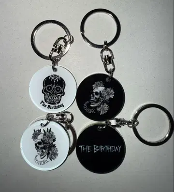 The Birthday 랜덤 굿즈 키링 4종 세트