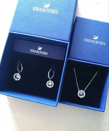 스와로브스키 Sparkling 귀걸이 목걸이 Swarovski
