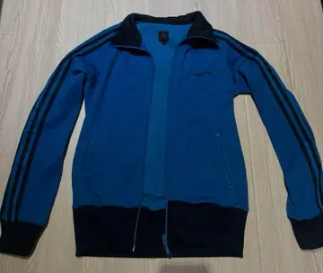 블루 adidas 저리