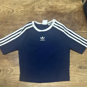 adidas 네이비 반팔T셔츠 S