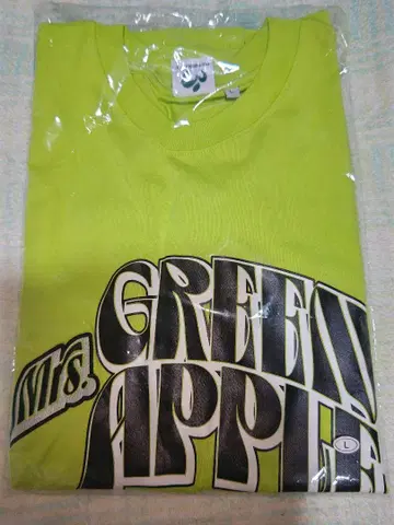 Mrs. GREEN APPLE 그린 티셔츠