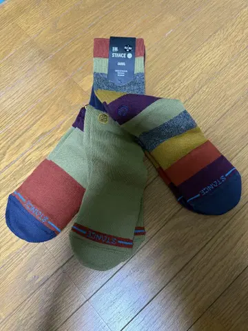 STANCE 스탠스 멀티 컬러 스트라이프 삭스