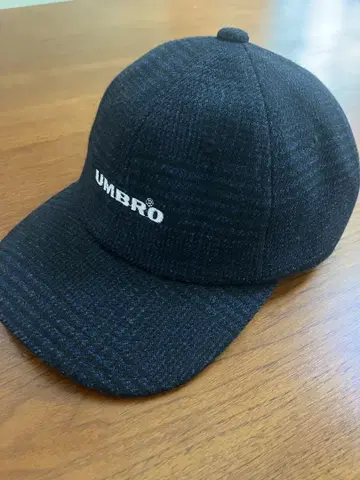 SEDAN ALL-PURPOSE x UMBRO 네이비 체크 무늬 캡
