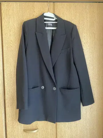 ZARA 블랙 테일러드 자켓 S