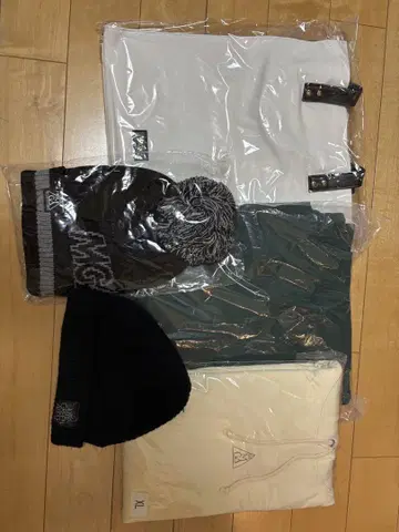 판매 상품 금액 조정 중 미세스 굿즈