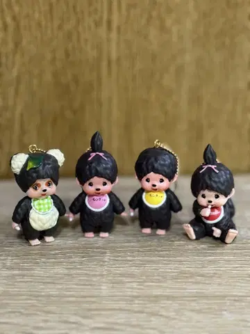 몽치치 마스코트 키체인 가챠