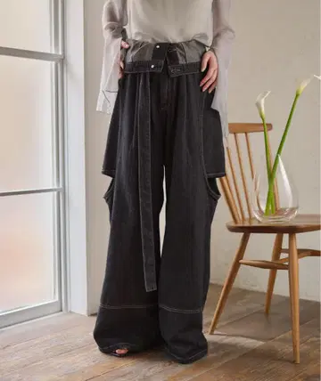 S 사이즈 컷 아웃 디자인 와이드 데님