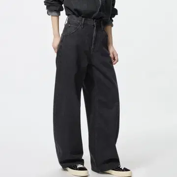 유니클로 UNIQLO 배기 커브 청바지 WOMEN 23 다크 그레이