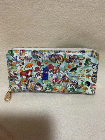 새상품급 츠모리치사토 컬러풀 동물 프린트 장지갑