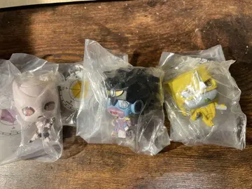 죠죠의 기묘한 모험 스탠드 피규어 컬렉션 3체 세트