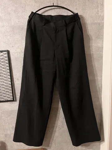 실내 시착만 한 상품 PORT BY ARK Baggy Trousers