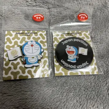 오사카 간사이 만박 도라에몽 일본관 핀 배지 2개 세트