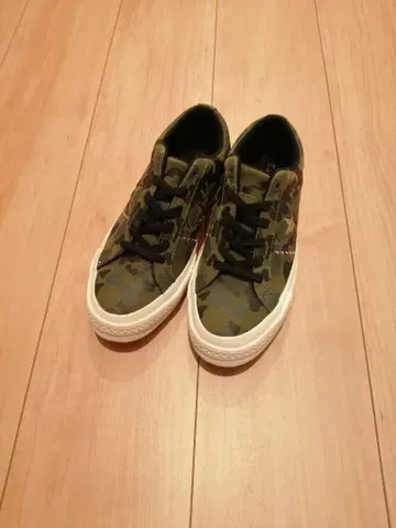 컨버스 카모플라쥬 카모플라쥬 원스타 스니커즈 23.5