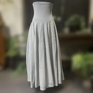 [ 최종 가격 인하 ] etre tokyo 니트 볼륨 스커트 S