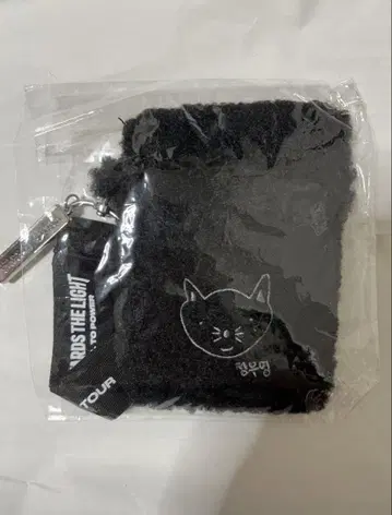 ATEEZ 우영 MINI POUCH