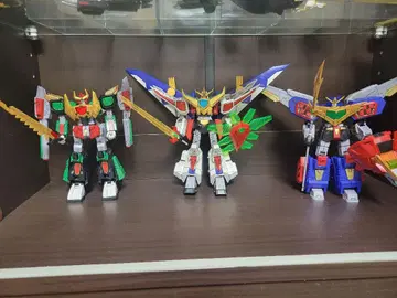 HG 1/300 고자우라 마그나자우라 그란자우라 완성품