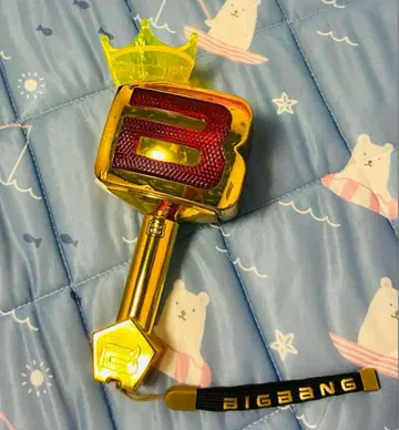 BIGBANG 응원봉 골드 10주년 기념 공식 굿즈