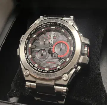 새상품급 G-SHOCK MTG-S1000D-1A4JF 블랙 다이얼