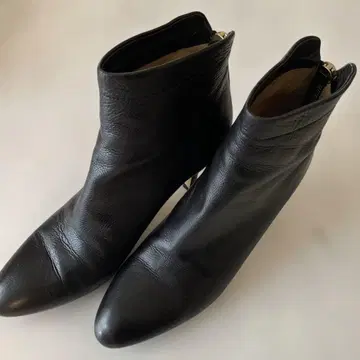 블랙 힐 앵클부츠 25