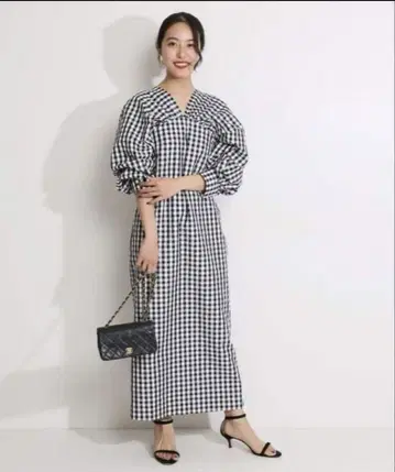 [ 새상품급 ] 베르메이유 페예나 깅엄 개더 슬리브 원피스 L 사이즈