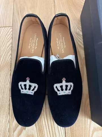 새상품 UNITED ARROWS 유나이티드 애로우즈 벨벳 신발