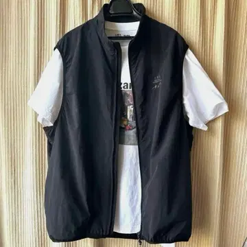 어반 리서치 나일론 베스트 UNIQLOT 셔츠