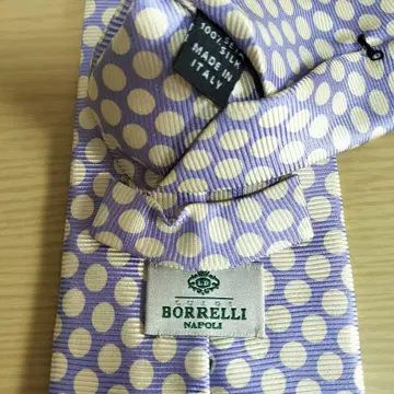 루이지 보렐리 넥타이