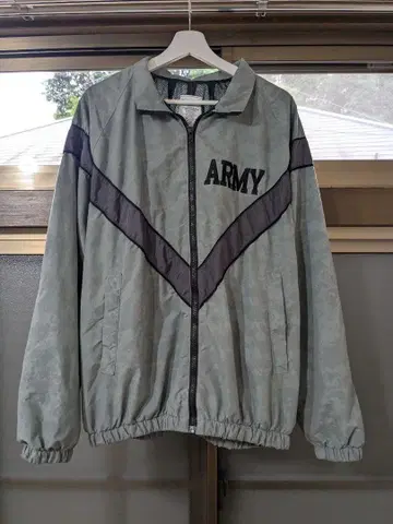 미군 USArmy IPFU 디지털 카모 트레이닝 자켓 M/L