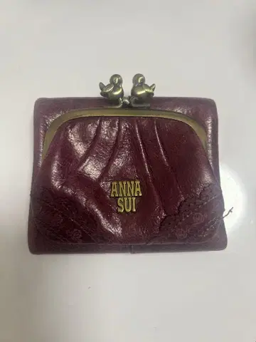 ANNA SUI 버건디 3단 폴더형 지갑