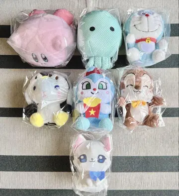 커비, 도라에몽, 칩, 데일 등 봉제 인형 7세트