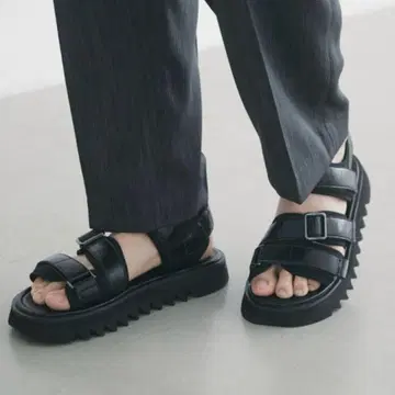 WYM LIDNM 샌들 블랙