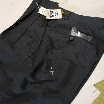 다크 그레이 스트라이프 슬랙스 택 포함 새상품