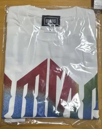 BMSG 25 M 사이즈 T셔츠 화이트