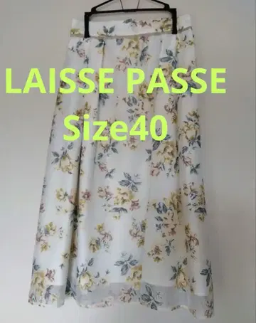 새상품급 꽃무늬 스커트 LAISSE PAS SE