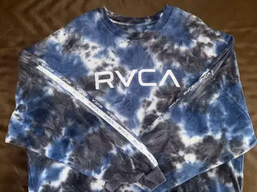 RVCA 롱 슬리브 티셔츠