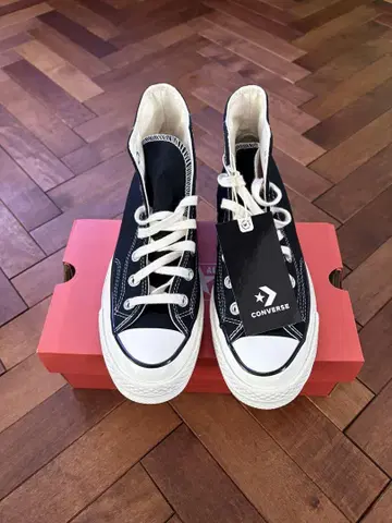 미사용 새상품 정품 컨버스 척테일러 CT70 24.5